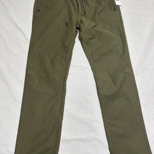 Men’s Roark Layover Traveler Pants Military Green Draw String Size 34 NWT